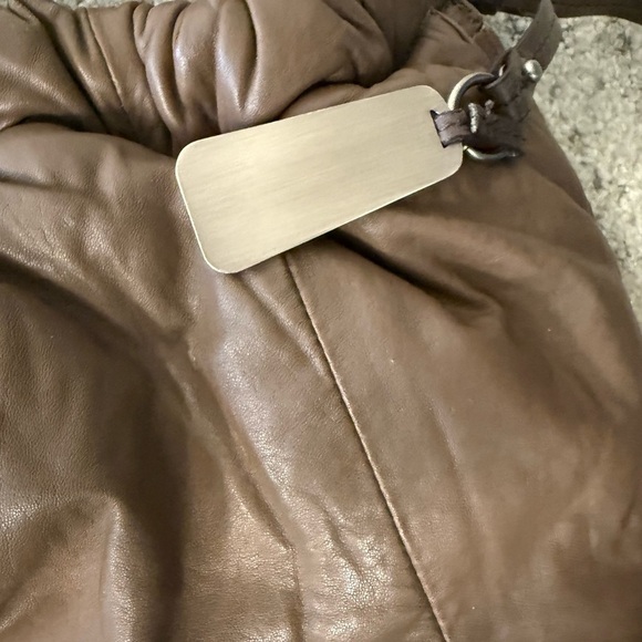 BCBGMaxAzria GUC close to excellent HUGE Gathered slouch Leather Hobo Bag - Picture 12 of 15